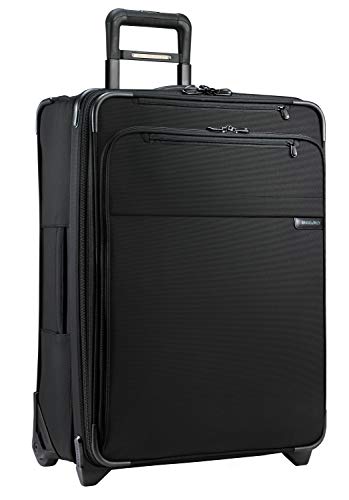 Briggs  Riley Baseline Softside Medium Checked Luggage с колесами. Расширяемый двухколесный багаж с системой компрессионной упаковки. 